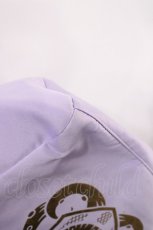 画像4: Maison de FLEUR / OCTAVINELLE/サイドリボントート/ディズニーツイステッドワンダーランドコラボ  ラベンダー H-26-06-01-1039-LO-BG-NS-ZH (4)