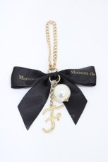画像1: Maison de FLEUR / イニシャルバックチャーム  ブラック H-26-06-02-1006-LO-ZA-NS-ZH (1)