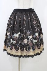 画像1: axes femme / メリーゴーランド柄スカート M ブラック H-26-06-02-1039-AX-SK-NS-ZH (1)