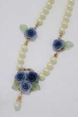 画像1: Innocent World / 薔薇とパールのネックレス  ブルー H-26-06-04-061-IW-AC-NS-ZH (1)