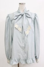 画像1: Enchantlic Enchantilly / ノーブルリボンタイブラウス Free クリーミーブルー H-26-06-04-080-LO-BL-NS-ZH (1)