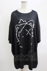 画像1: NieR Clothing / プリント半袖CUTSEW  黒 H-26-06-06-1019-PU-TO-AK-ZH (1)