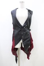 画像1: Ozz Croce / アシメ切替ベスト  黒×赤 H-26-06-08-1037-OO-TO-AK-ZH (1)