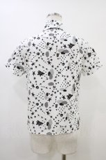 画像2: PEACE NOW / タイ付プリントブラウス  白×黒 H-26-06-08-1038-PU-BL-KB-ZH (2)