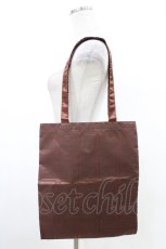 画像1: Q-pot. / チョコレートサテントートバッグ  ブラウン H-26-06-08-1061-QP-BG-AK-ZH (1)