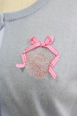 画像3: Emily Temple cute / ロゴ刺繍リボンニットカーディガン  サックス H-26-06-10-1018-ET-TO-AK-ZH (3)