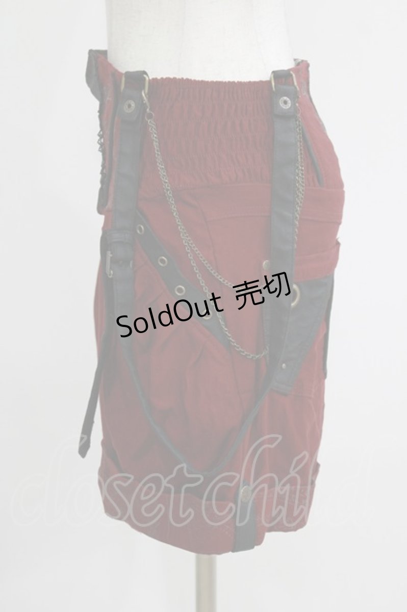 画像2: Ozz oneste / 薔薇刺繍サス付きショートパンツ  赤 H-26-06-15-046-OO-PA-AK-ZH (2)