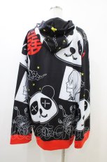 画像2: NieR Clothing / 総柄ZIPパーカー F 黒 H-26-06-17-042-PU-TO-AK-ZH (2)