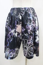 画像2: NieR Clothing / プリントハーフパンツ F 黒 H-26-06-17-006-PU-PA-AK-ZH (2)