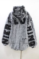 画像2: NieR Clothing / 超ふわもこBACK LOGO ZIP OUTER グレー  H-26-06-17-058-PU-CO-AK-ZH (2)