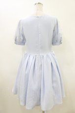 画像2: mille fille closet by LODISPOTTO / ビジューボタンスカラップワンピース M サックス H-26-06-26-1027-LO-OP-NS-ZH (2)