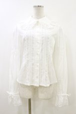 画像1: BABY,THE STARS SHINE BRIGHT / ローズレースの後ろピンタックブラウス Free 白 H-26-06-26-1016-BA-BL-NS-ZH (1)