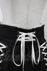 画像4: ATELIER PIERROT / Adenophora Lace-Up Skirt  黒×白 H-26-06-28-032-EL-SK-AK-ZH (4)