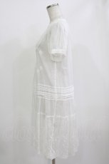 画像2: Cherir la femme / 刺繍ワンピース M 白 H-26-06-28-1034-LO-OP-NS-ZH (2)