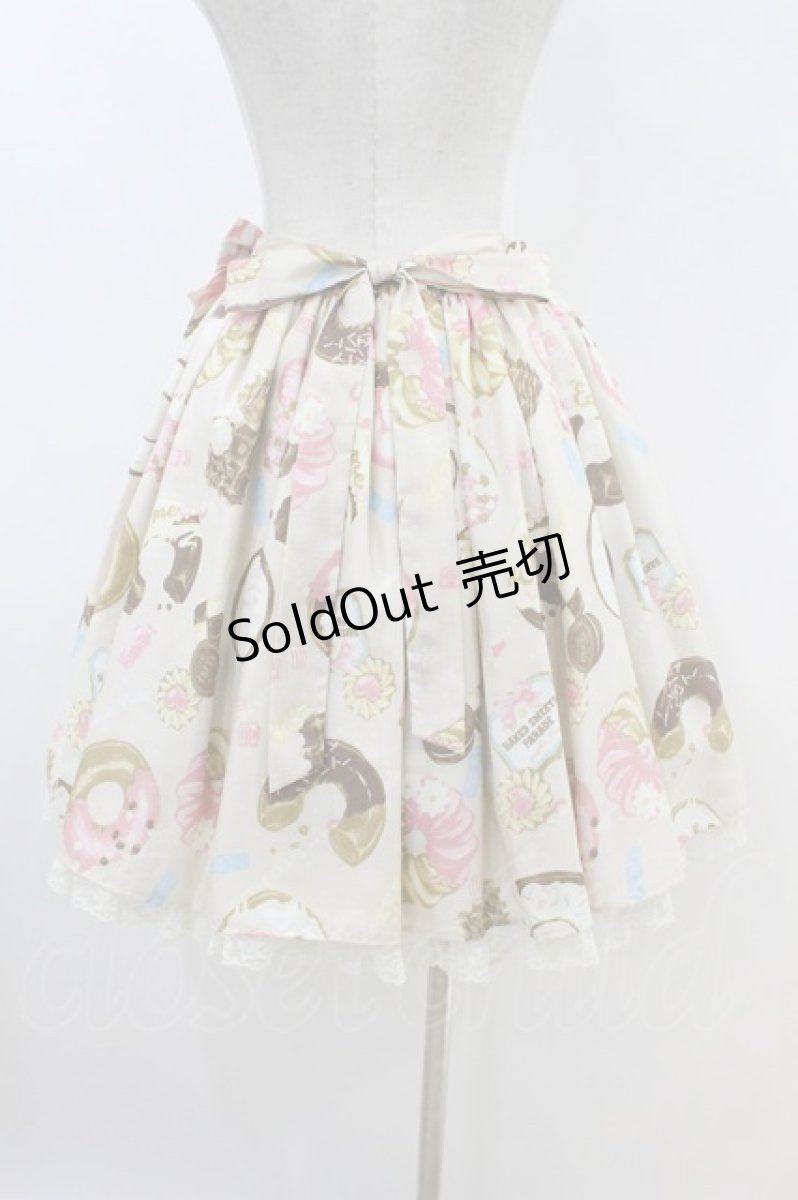 画像2: Angelic Pretty / Baked Sweets Paradeスカート Free アイボリー H-26-06-28-2035-AP-SK-NS-ZH (2)