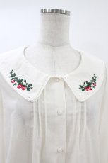 画像3: Fi.n.t / 野イチゴ刺繍衿ブラウス Free IVORY H-26-06-28-2051-CA-BL-NS-ZH (3)