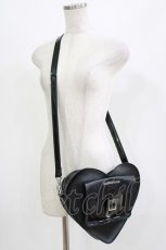 画像1: Dr.Martens （Getta Grip） / ハートバックパック  黒 H-26-06-29-1064-PU-BG-AK-ZH (1)