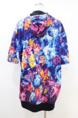 画像2: NieR Clothing / 総柄ZIP半袖パーカー  青 H-26-06-30-1048-PU-TO-KB-ZH (2)