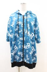 画像1: NieR Clothing / 総柄ZIP半袖パーカー  青 H-26-06-30-1049-PU-TO-KB-ZH (1)