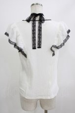 画像2: Secret Honey / クロスレース肩フリルトップス M オフ白×黒 H-26-06-30-2031-CA-TO-NS-ZH (2)