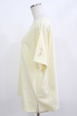 画像2: axes femme / 吸水速乾ランダム鈴蘭刺繍Ｔシャツ Free イエロー H-26-06-30-029-AX-TO-NS-ZH (2)