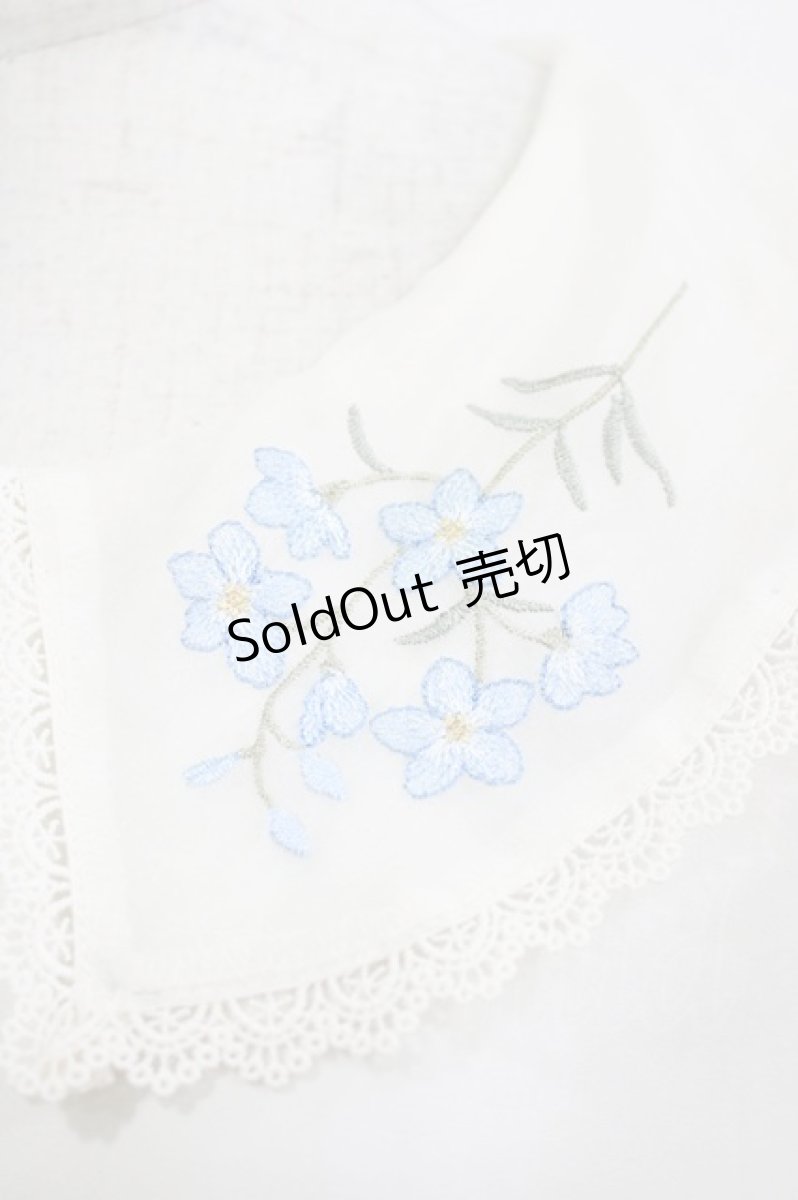 画像3: Fi.n.t / デルフィニウム刺繍ビッグカラーブラウス Free IVORY H-26-07-01-1049-CA-BL-NS-ZH (3)