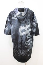 画像2: NieR Clothing / 総柄半袖プルパーカー  グレー H-26-07-02-056-PU-TO-KB-ZH (2)