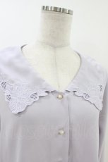 画像3: an another angelus / 薔薇刺繍襟ブラウス Free BLUE GRAY H-26-07-02-1046-CA-BL-NS-ZH (3)