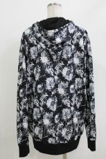 画像2: NieR Clothing / 総柄ZIPパーカー F 黒 H-26-07-06-1062-PU-TO-AK-ZH (2)