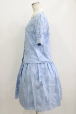画像2: Fi.n.t / ボリューム袖マリンカラーシャツ+ウエストリボンギャザースカート Free LIGHT BLUE×WHITE H-26-07-11-012-CA-OP-NS-ZH (2)