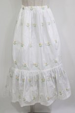 画像1: Jane Marple Dans Le Salon / ダンデライオンエンブロイダリートレーンスカート  オフホワイト H-26-07-12-1050-JM-SK-KB-ZH (1)