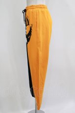 画像2: NieR Clothing / TWO-TONE SWEAT PANTS  黒×オレンジ H-26-07-12-1077-PU-PA-KB-ZH (2)