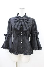 画像1: metamorphose / リボンブローチ付姫袖ブラウス 1 ブラック H-26-07-12-020-ME-BL-NS-ZH (1)