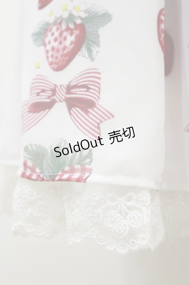 画像4: Angelic Pretty / Strawberry Dollジャンパースカート Free 白 H-26-07-14-066-AP-OP-NS-ZH (4)