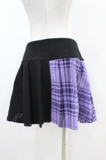 画像2: KILL STAR / CATTLE PLEATED SKIRT M ブラック/ライラックタータン H-26-07-15-1025-SL-SK-KB-ZH (2)