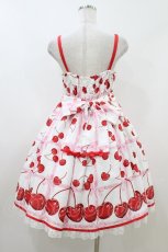 画像2: Angelic Pretty / Charming Cherryジャンパースカート Free 白 H-26-07-16-037-AP-OP-NS-ZH (2)