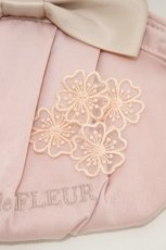 画像2: Maison de FLEUR / 桜モチーフリボンポーチ  ピンク H-26-07-16-011-LO-ZA-NS-ZH (2)