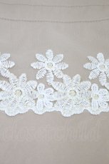画像2: Maison de FLEUR / スカラップフラワーレース巾着  ベージュ H-26-07-16-012-LO-ZA-NS-ZH (2)