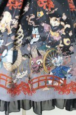 画像5: ALICE and the PIRATES / クリスの百鬼夜行〜宵に咲き誇る妖の華〜柄飾り釦付ジャンパースカート Free 墨（Black） H-26-07-16-025-PA-OP-NS-ZH (5)