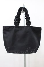 画像2: Maison de FLEUR / フリルハンドルトートバッグ  ブラック H-26-07-18-1015-LO-BG-NS-ZH (2)