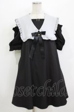 画像1: Amavel / Noir CroixオープンショルダーAラインワンピース Free ブラック H-26-07-25-1029-CA-OP-NS-ZH (1)