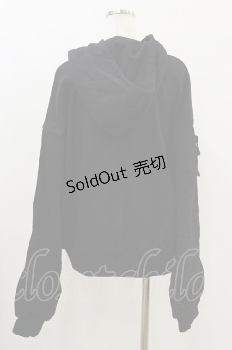 画像2: Candy Stripper / HEART HOLE HOODIE F BLACK H-26-07-26-1031-PU-TO-AK-ZH (2)