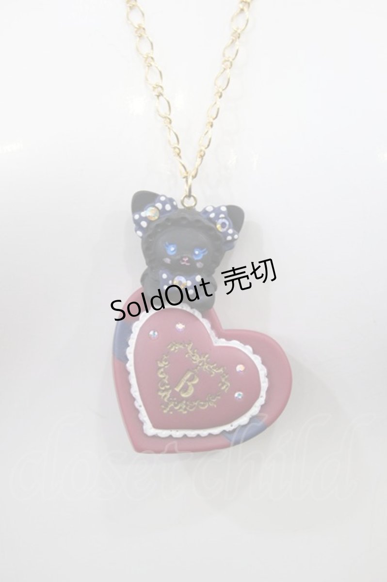 画像1: BABY,THE STARS SHINE BRIGHT / ねこくみゃちゃんのプレゼントボックスネックレス  ブラック H-26-07-27-1020-BA-AC-NS-ZH (1)
