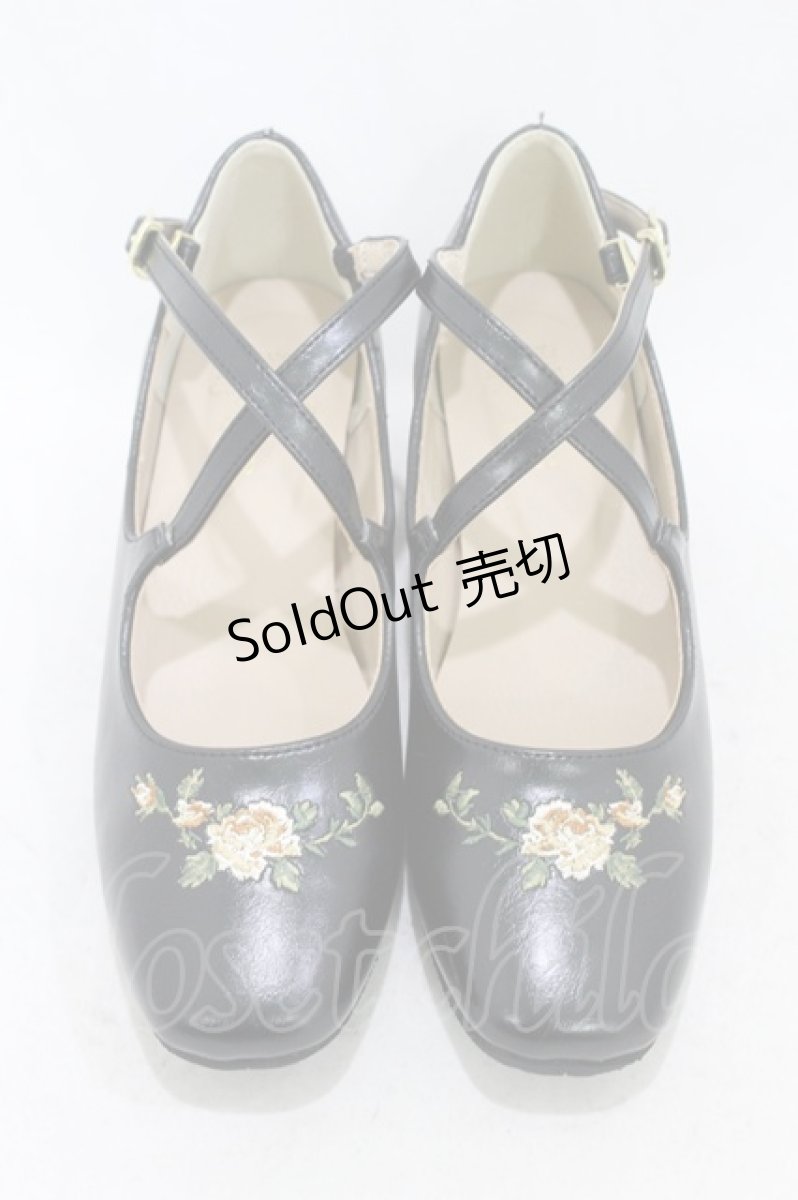 画像1: an another angelus / 刺繍入りクロスストラップパンプス S(22.5-23cm) ブラック H-26-07-30-001-CA-SH-YZ-ZH (1)
