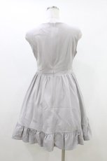 画像2: evelyn / パールボタンワンピース Free グレー H-26-08-01-016-LO-OP-NS-ZH (2)
