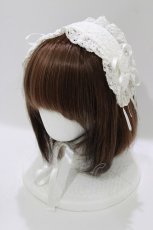 画像1: Innocent World / 巻きバラ付きヘッドドレス  白 H-26-08-02-004-IW-AC-NS-ZH (1)