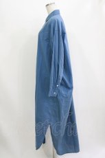 画像2: RNA / ロングシャツワンピース  ブルー H-26-08-04-1042-PU-OP-KB-ZH (2)