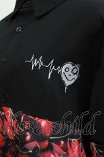 画像4: NieR Clothing / プリント切替ブラウス  黒×チェリープリント H-26-08-04-1043-PU-BL-KB-ZH (4)