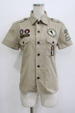 画像1: HYSTERIC GLAMOUR / ワッペン付き半袖シャツ  ベージュ H-26-08-04-1062-PU-BL-AK-ZH (1)