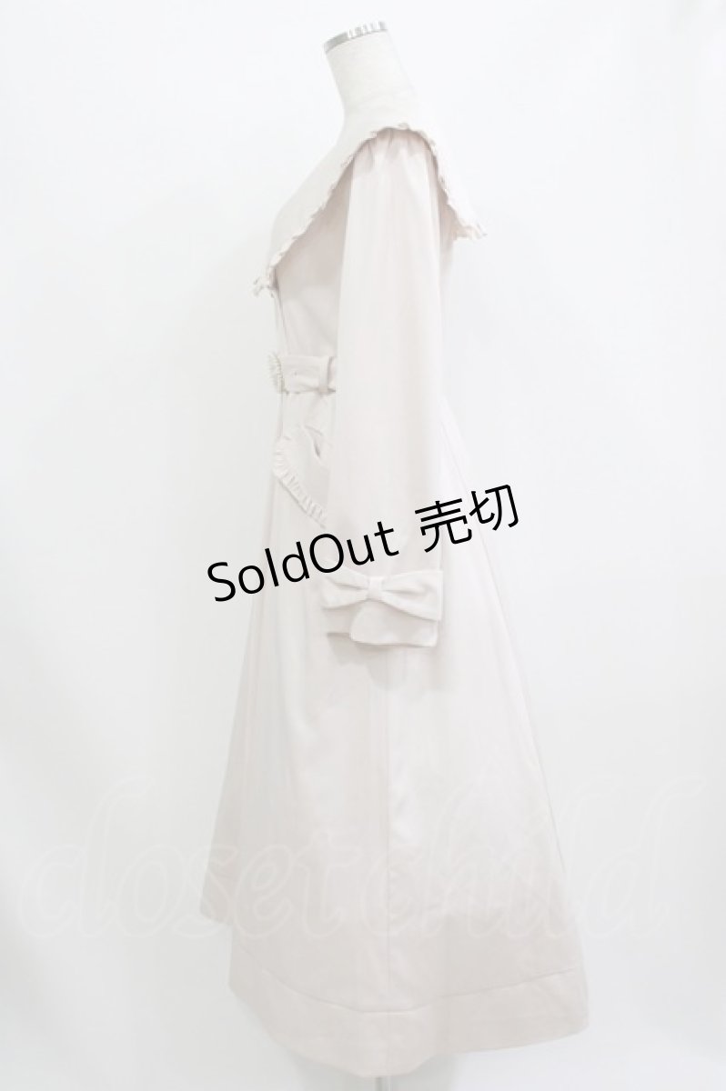 画像2: Amavel / Romantiqueフリルトレンチコート（ロング） Free アイボリー H-26-08-07-021-CA-CO-NS-ZH (2)